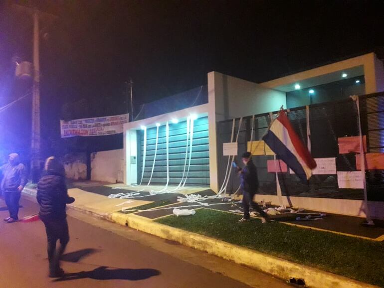 /pf/resources/images/abc-placeholder.png?d=2394