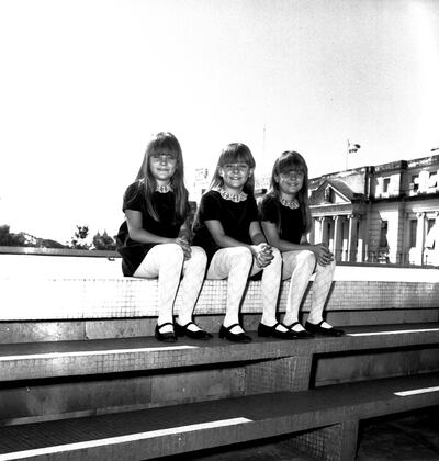 Las Trillizas de Oro posan en la terraza del Hotel Guaraní.