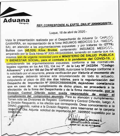 Usando el argumento de que los insumos debían ser destinados de forma urgente a Salud Pública para luchar contra el coronavirus, Aduanas liberó insumos que llegaron para firmas privadas.
