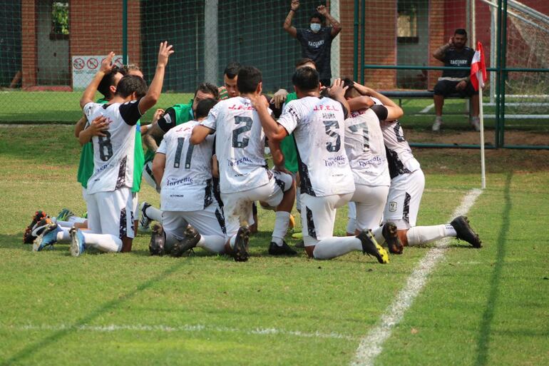 /pf/resources/images/abc-placeholder.png?d=2437