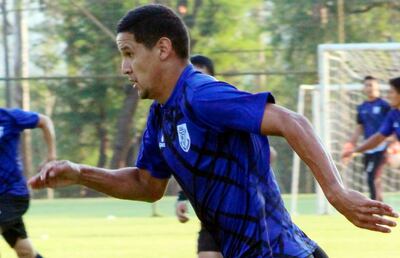 Alex Arce, figura determinante en el ascenso de Ameliano.