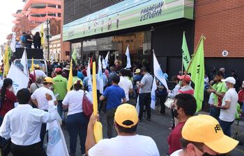 El diagnóstico del MEC cuestiona varios puntos relacionados a la formación y enseñanza de los docentes de Paraguay.