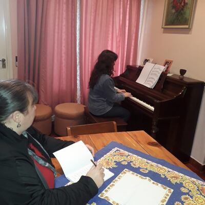 Clases de piano en Itapúa / Foto de archivo.