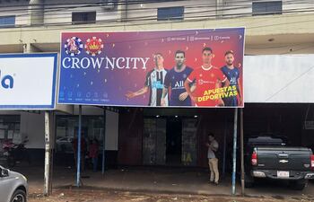 La casa de apuestas deportivas allanada este jueves en Ciudad del Este.