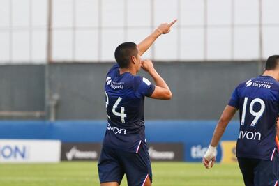 Festejo de Jordan Santacruz tras marcar el primero para Nacional ante Sport Colombia