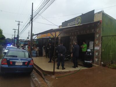 La sucursal de la casa de apuestas que fue asaltado por dos motochorros.