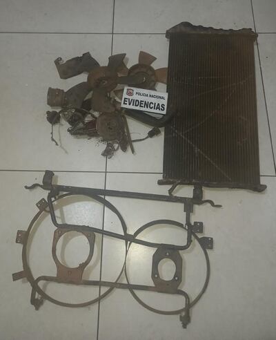 Algunas de las evidencias recuperadas por la Policía.