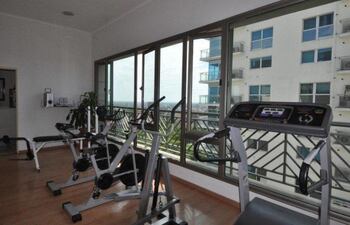 Todos los equipos del gimnasio del hotel son solos para el usufructo de Danilo en esta cuarentena y sin prácticas.