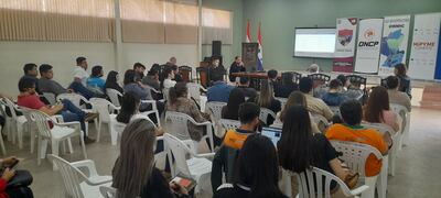 La charla informativa llevada a cabo esta mañana en la Gobernación de Caaguazú.