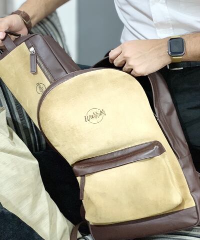 Una útil mochila que está realizada en cuero 100% paraguayo.