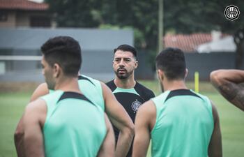 Entrenamiento de Olimpia en enero del 2023.
