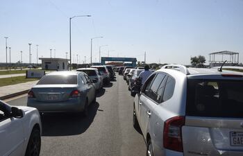 La fila en los vacunatorios fue sumamente positiva durante gran parte del día de ayer.