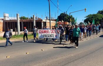 Los integrantes de la Federación Nacional Campesina realizan continuas movilizaciones en protesta de los desalojos que se vienen haciendo en el departamento.
