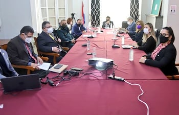 Reunión entre miembros del Consejo de la Magistratura y gremios de abogados sobre modificación del reglamento de integración de terna.