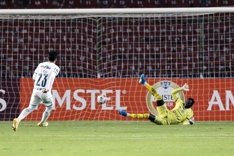 /pf/resources/images/abc-placeholder.png?d=2393