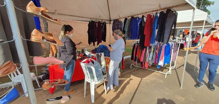 Desde ropas, calzadas, hasta stand para hacer el cuidado de la piel tendrán en la tradicional feria.