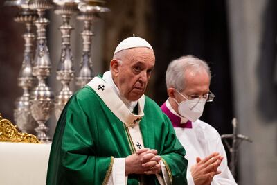 El papa Francisco hoy, durante una misa.