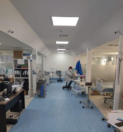 La sala de cuidados intensivos del Hospital Regional de Paraguarí está con todas sus camas ocupadas con pacientes covid.