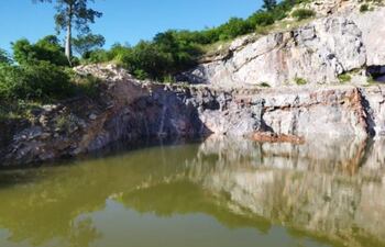 La producción de cal en San Lázaro, Concepción está siendo afectada por las inundaciones.