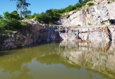 La producción de cal en San Lázaro, Concepción está siendo afectada por las inundaciones.