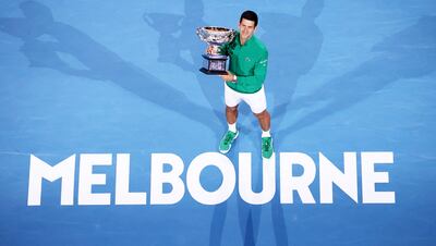 El serbio de 32 años levantó por octava vez el cetro de Abierto de Australia y recupera hoy el número uno del mundo.