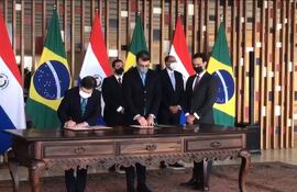 Reunión de cancilleres en Brasil - firma de las notas reversales para la creación de la Comisión Binacional de Cuentas.