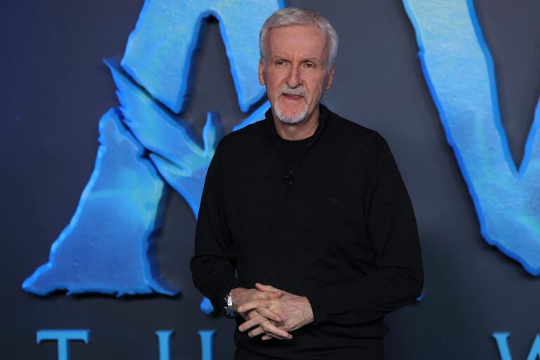 El cineasta canadiense James Cameron es uno de los nominados con "Avatar: el camino del agua", que llegará esta semana a los cines de Paraguay.