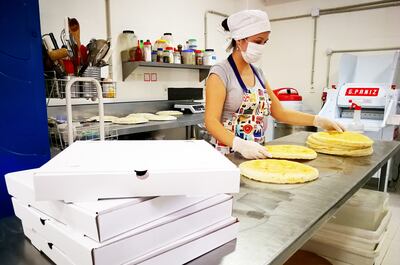 El covid-19 no solo es una pandemia que enferma y mata personas, también hace lo mismo con las mipymes.