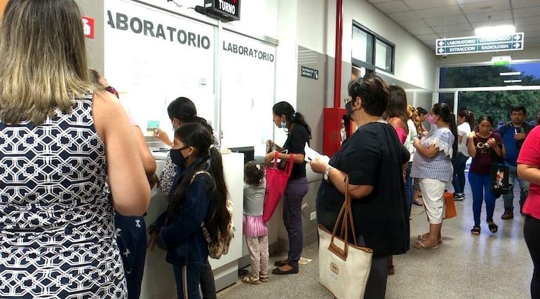 Alta demanda diaria en el Hospital San Pablo.
