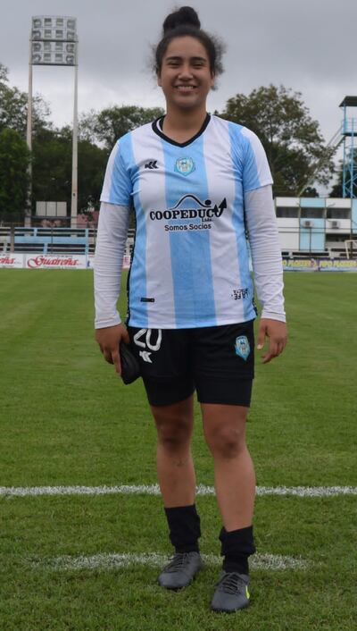 Fátima Cáceres, volante de Guaireña FC