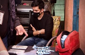 Carlos Andrés Díaz Britez fue detenido en Villarrica, por supuestamente vender cocaína al menudeo.