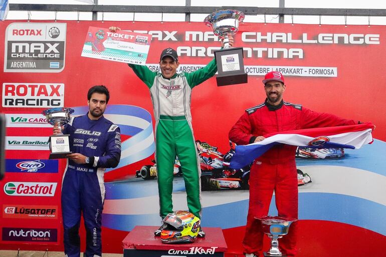 El experimentado piloto Gonzalo Galván, cerró la competencia del fin de semana en el segundo lugar del podio en la Máster Max.