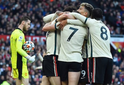 Manchester (United Kingdom), 24/10/2021.- Liverpool players celebrate their 2-0 lead during the English Premier League soccer match between Manchester United and Liverpool FC in Manchester, Britain, 24 October 2021. (Reino Unido) EFE/EPA/PETER POWELL EDITORIAL USE ONLY. No use with unauthorized audio, video, data, fixture lists, club/league logos or 'live' services. Online in-match use limited to 120 images, no video emulation. No use in betting, games or single club/league/player publications