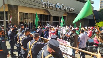 Los piqueteros bloquearon las calles del centro de Asunción entre el martes y el jueves. Se marcharon ayer, pero anunciaron que regresarán.