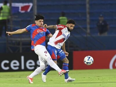 Cerro Porteño recibe a Fortaleza en La Nueva Olla, por la Copa Libertadores.