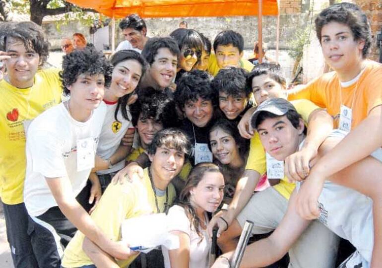 La población joven entre 15 a 29 años llega a casi 2 millones y representan el 27% de la población total del Paraguay