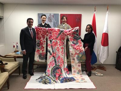 Kimono con diseño representativo de Paraguay