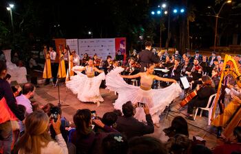 La Orquesta Sinfónica de la Ciudad de Asunción (OSCA) llevará su música al barrio Vista Alegre.