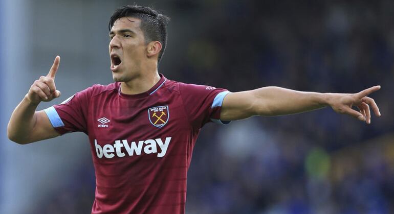 Fabián Cornelio Balbuena González (28 años) registra 26 partidos y un gol con el West Ham, al que llegó procedente del Corinthians.