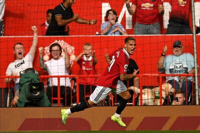 Manchester United derrotó al Arsenal. Uno de los goles anotó el brasileño Antony, que debutaba en los Red Devils.