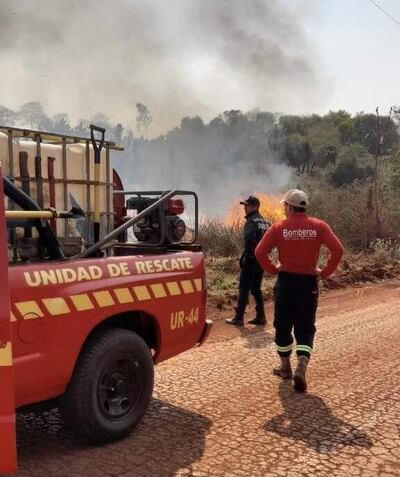 Un incendio registrado esta tarde en Minga Guazú, que fue controlado tras seis horas de combate.