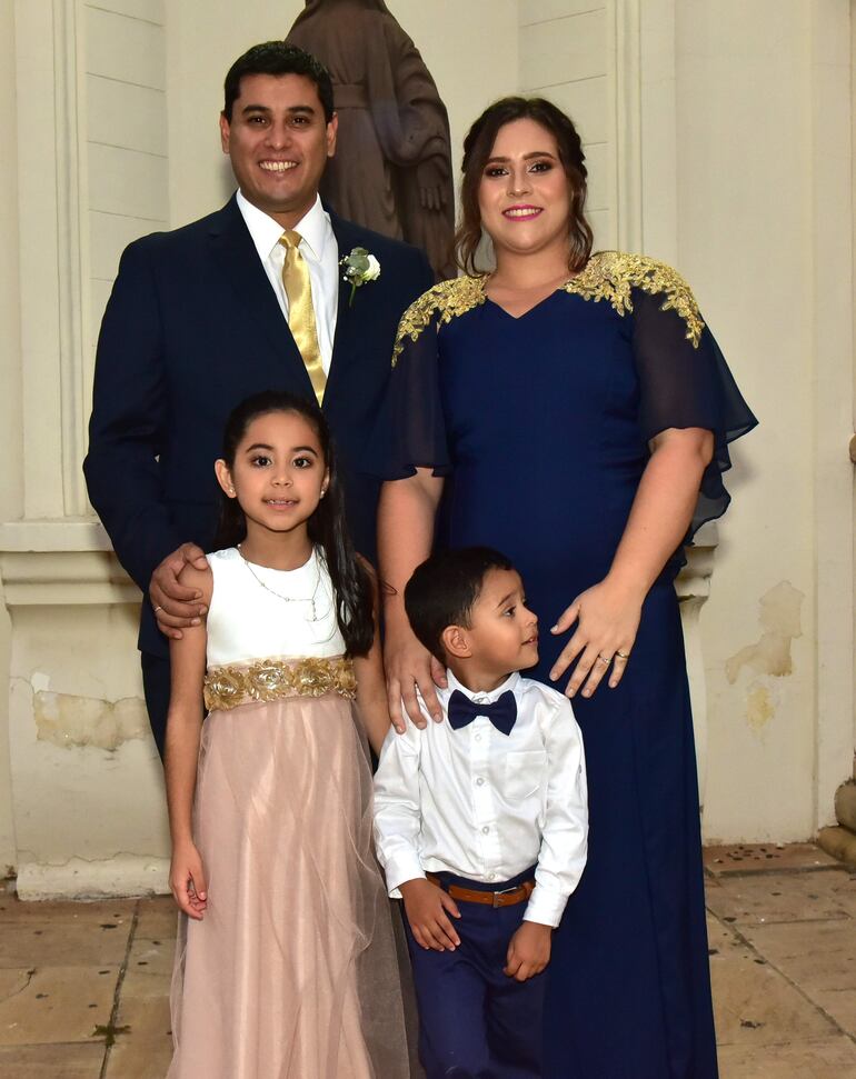 Martín, Mica, Tomás y Marcela Céspedes.