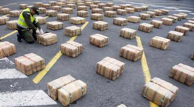 Entre los tipos legales que podrán ser juzgados a partir de la competencia especializada, encontramos el “lavado de activos”, hechos vinculados contra la propiedad de los objetos y contra varios derechos patrimoniales.