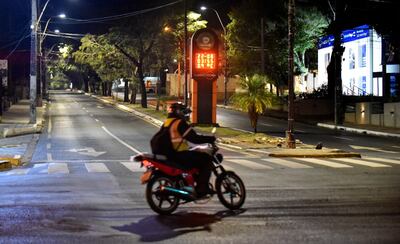 Cruce de Mariscal López y San Martín esta madrugada.
