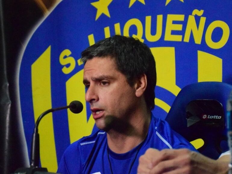 Luqueño es el segundo club en la carrera como técnico de Hernán Rodrigo López (42), después de Racing de Montevideo.