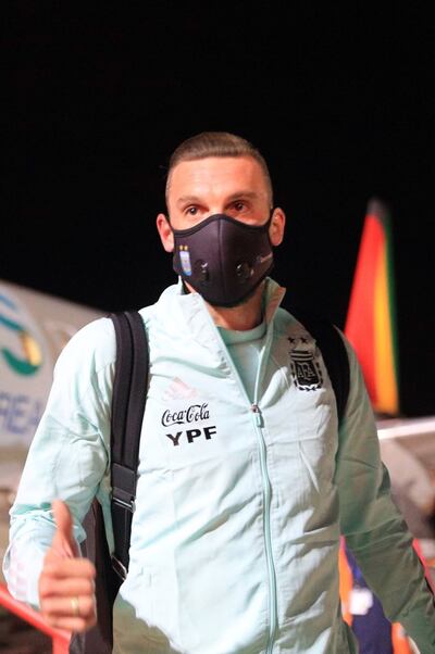 Pulgar arriba de Franco Armani (33 años), arquero titular de la selección argentina. (AFA)