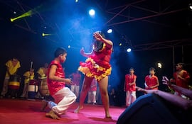 El Grupo Tradicional San Baltazar está conformado por niños, jóvenes y adultos bailarines y tamboriles afrodescendientes.