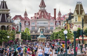 Disneyland París.