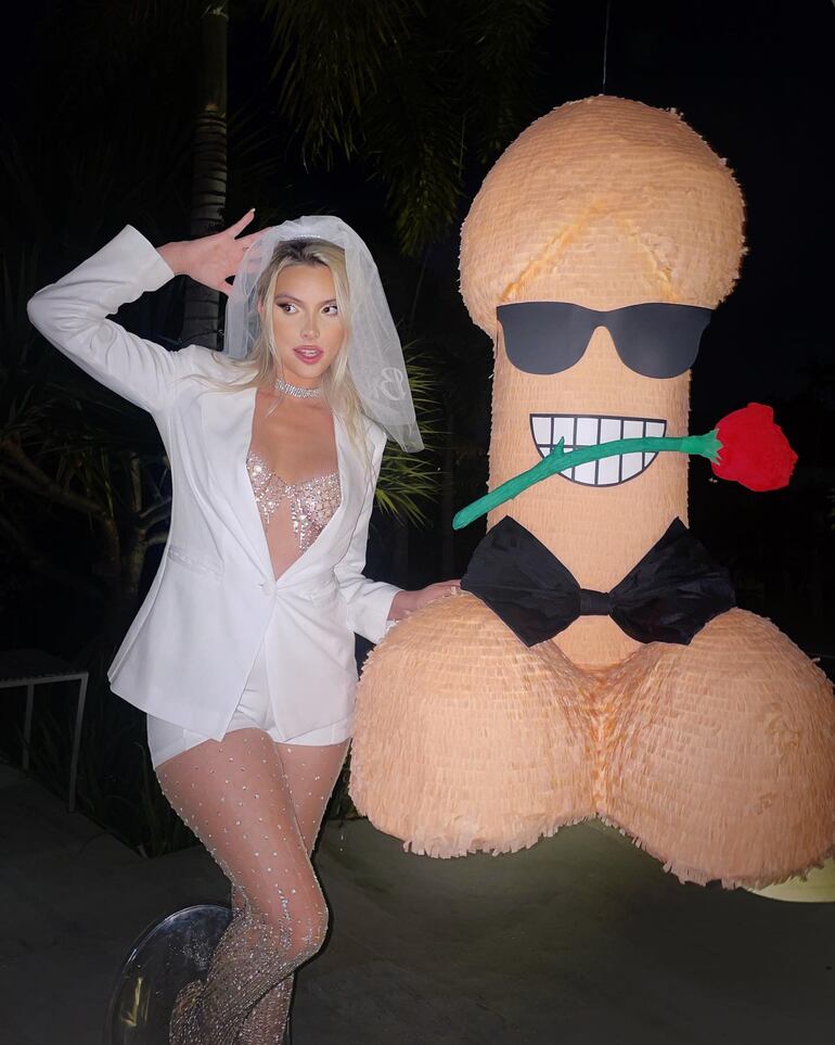 Lele Pons en su despedida de soltera. (Instagram/Lele Pons)