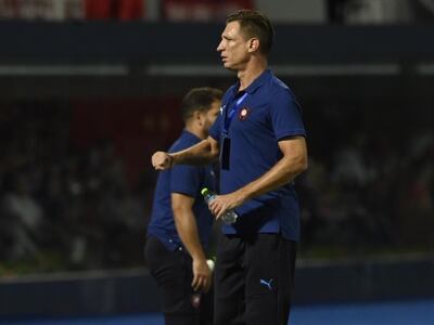 Facundo Sava, entrenador de Cerro Porteño, durante la revancha contra Fortaleza por la Fase 3 de la Copa Libertadores en el estadio La Nueva Olla de Asunción.